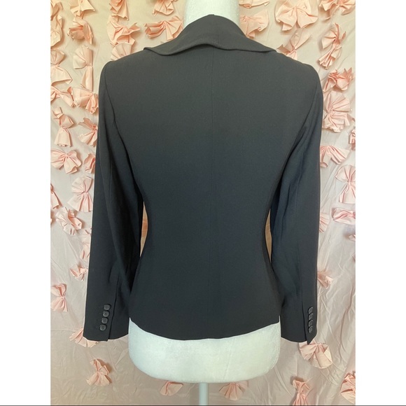 Black jacket, petite size 4 - Picture 2 of 2